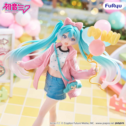 Vocaloid Muchute Hatsune Miku (Theme Park Date Ver.) Figure